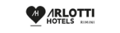 Logo di Arlotti Hotels, Rimini, con cuore e iniziali AH.